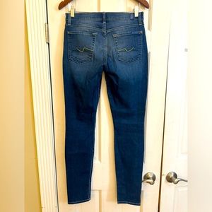 7 for all mankind “gwenevire” size 28 distressed skinny jeans